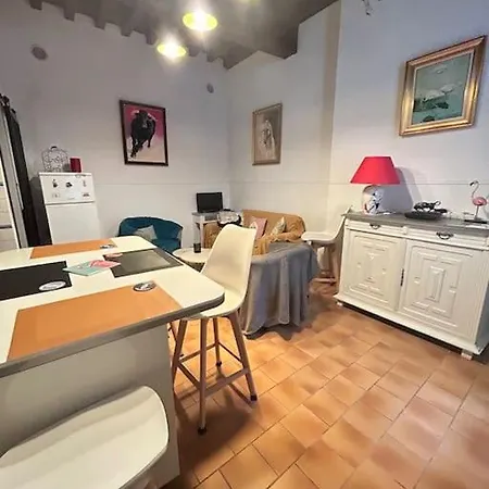 Le Mejan Centre *